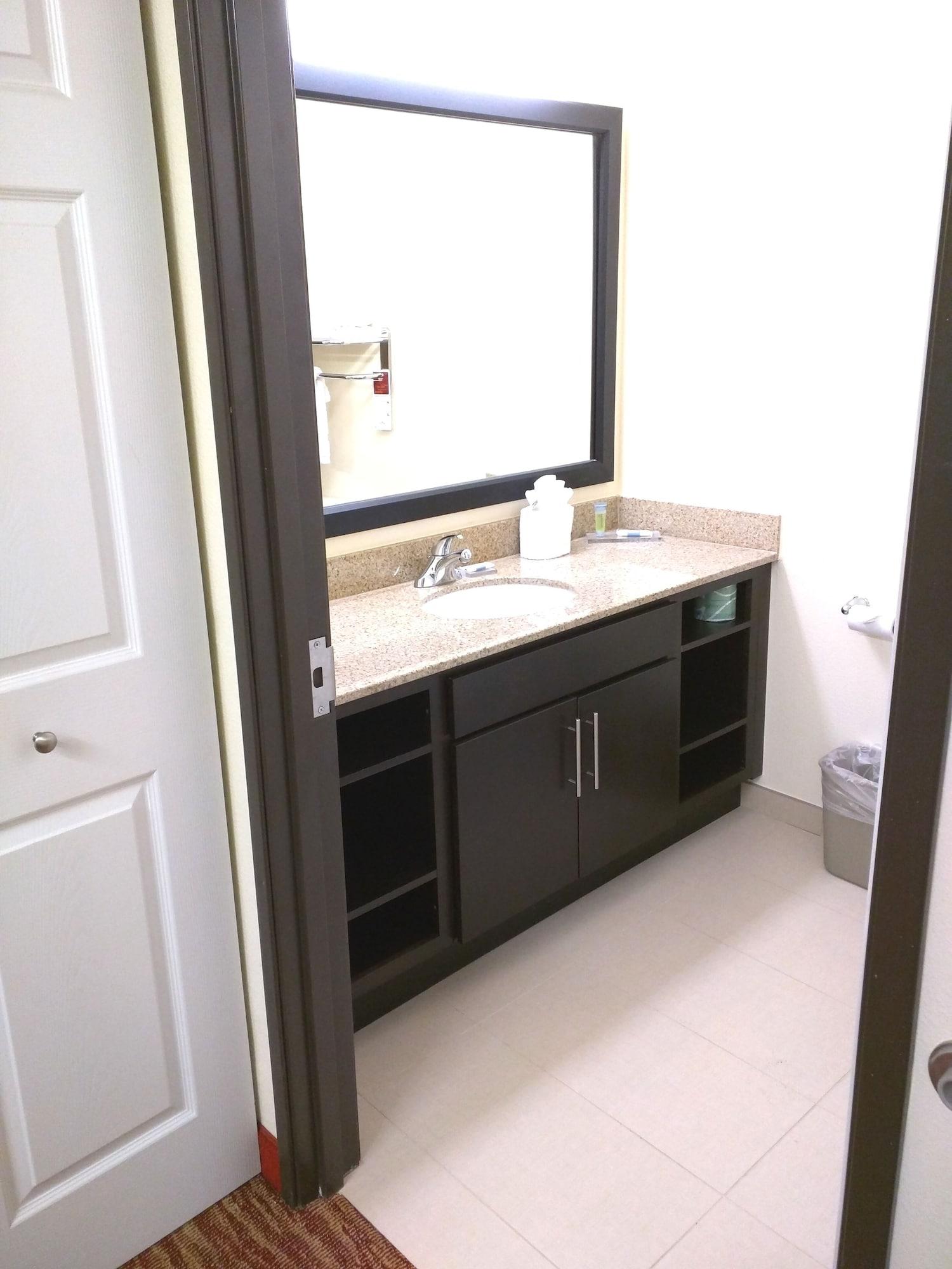 Hawthorn Suites Irving Dfw South Eksteriør bilde