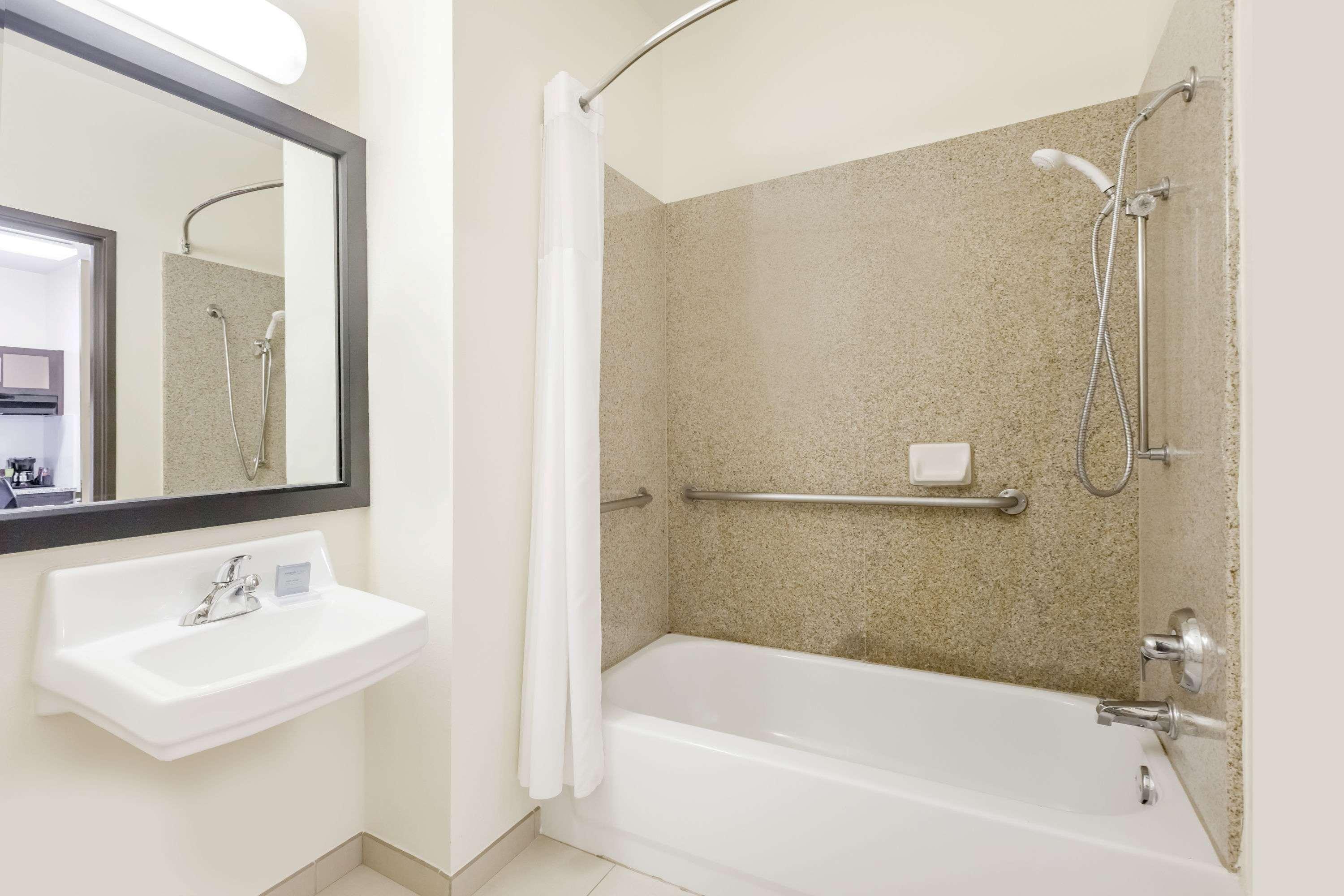 Hawthorn Suites Irving Dfw South Eksteriør bilde
